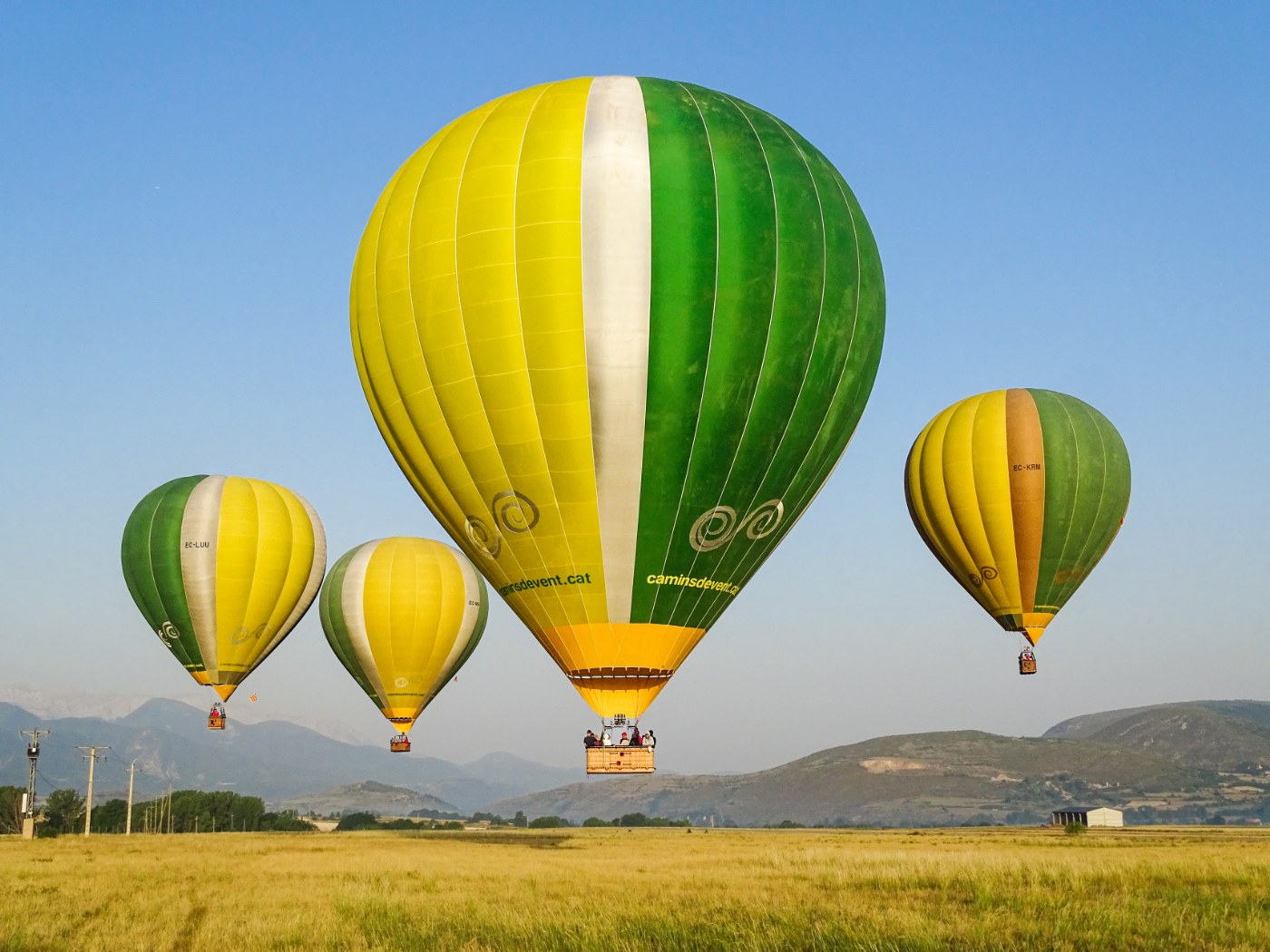FAQ about a hot air balloon flight in Catalonia