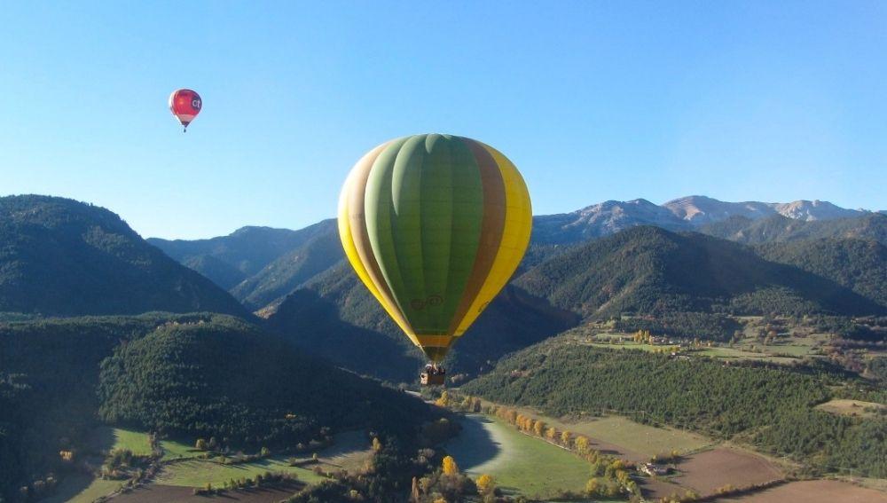 Embark on a Magical Balloon Flight Over central Catalonia